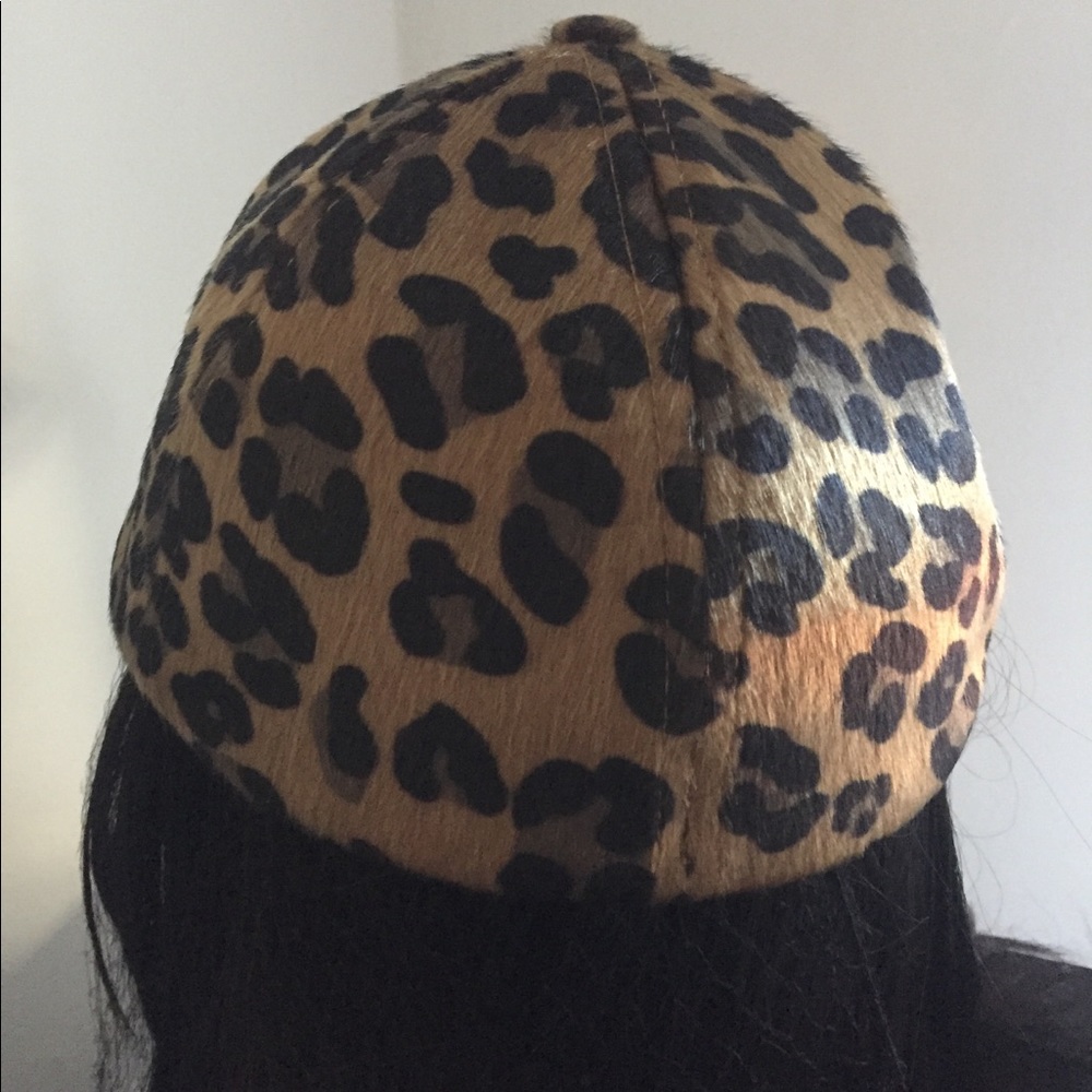 H&M Leopard cap - Picture 5 of 7